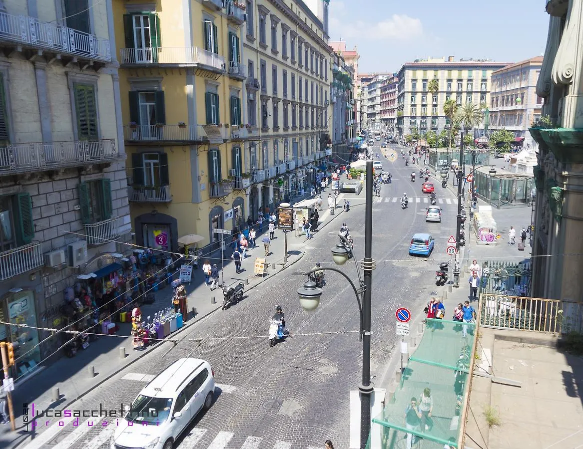 Casa Beatrice, Appartamento Nel Centro Di Napoli Italy