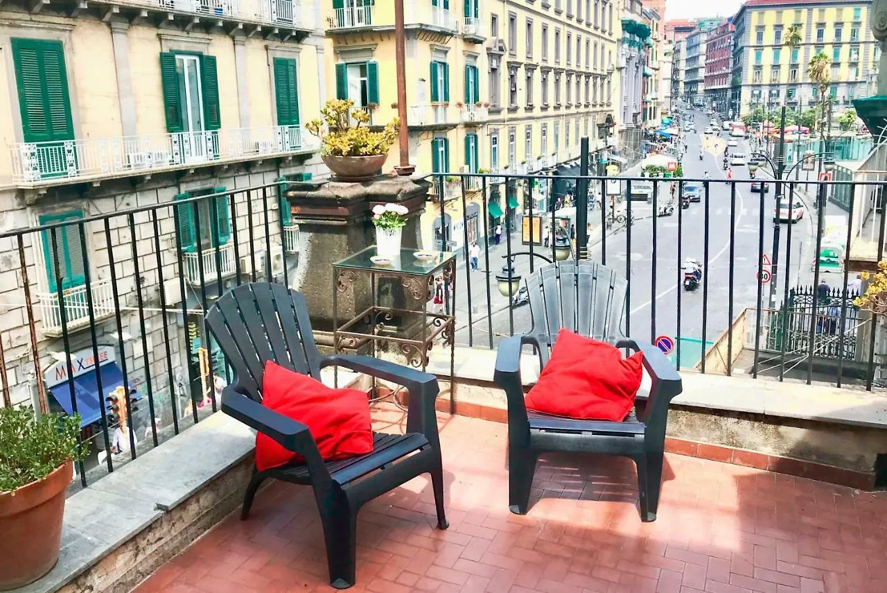 Casa Beatrice, Appartamento Nel Centro Di Napoli 0*, Naples Italy